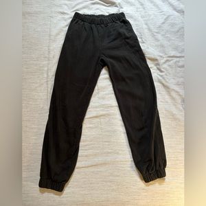 Black Brandy Melville sweatpants